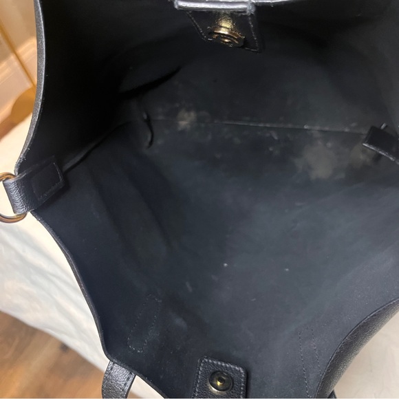 Saint Laurent Toy North/South Black Leather Tote - Picture 12 of 16